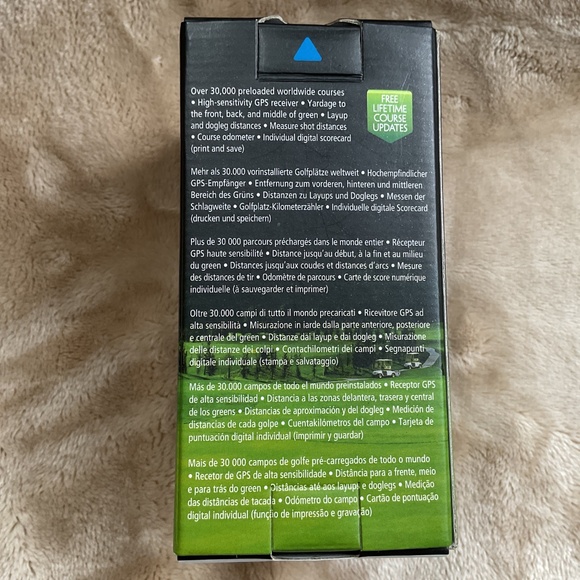 Garmin Approach S2 GPS golf watch - Picture 2 of 3